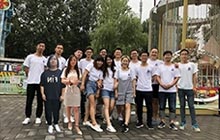 “不(bù)忘初心、堅持突破、夢想與感恩同行”-暨愛特拉斯2018年年中團建總結大(dà)會